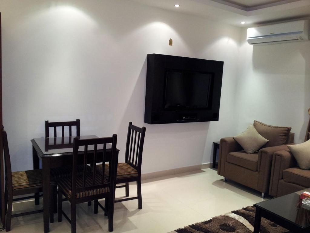 Dorar Darea Serviced Apartments - Al Malqa Riyadh Ruang foto