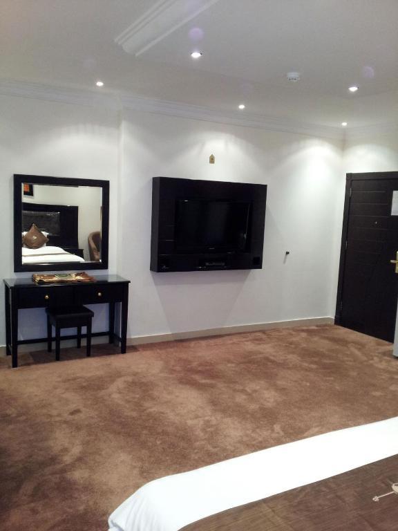 Dorar Darea Serviced Apartments - Al Malqa Riyadh Ruang foto