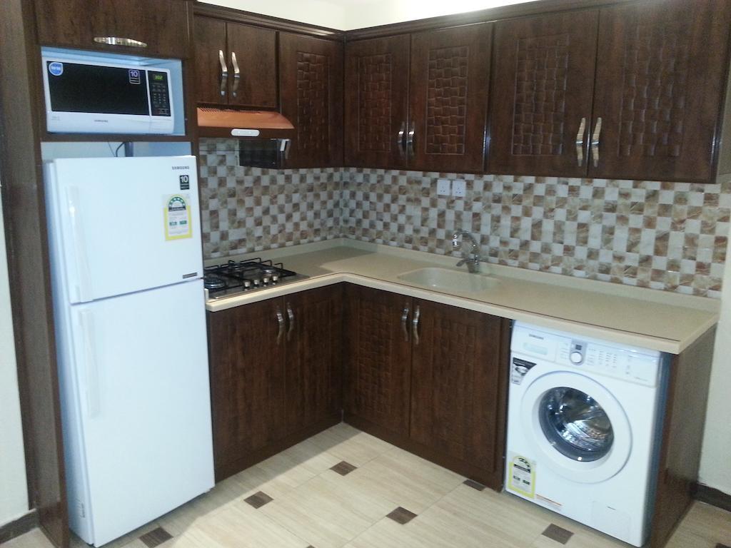 Dorar Darea Serviced Apartments - Al Malqa Riyadh Ruang foto